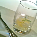 レフェルヴェソンス - アミューズ