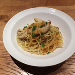 WEE BEE'S - あわび茸とカラスミ