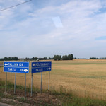 WEE BEE'S - タリンへ戻る車中から