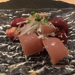 特撰 鶏刺身の盛り合わせ（比内レバー、比内はつ、大山ササミ）