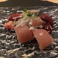 瀧口 - 特撰 鶏刺身の盛り合わせ（比内レバー、比内はつ、大山ササミ）