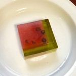 虎屋菓寮 - 小豆の皮で「種」！