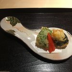 ぎんざ 一二岐 - 鱧の二色揚げ