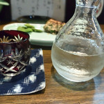 大納言本家 - 東北泉（夏吟醸 出羽燦々）　夏酒には切子のおちょこが合いますね♪ 