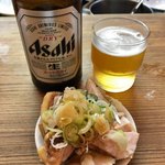 特麺コツ一丁ラーメン - 瓶ビールとおつまみ 600円