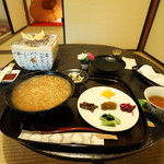 環奈 - 午後2時 土曜日（2018.08）