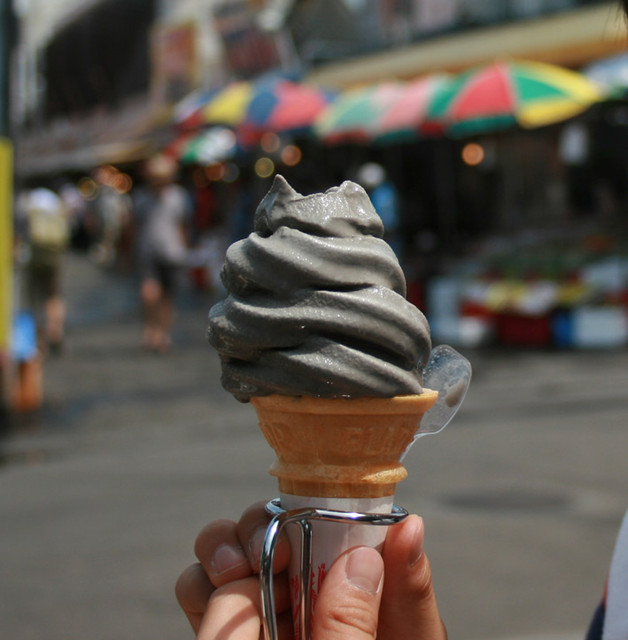 朝市でイカスミソフトクリーム By 麗しののカツカレー 北海道ファーム ホッカイドウファーム 市役所前 函館 アイスクリーム 食べ ログ