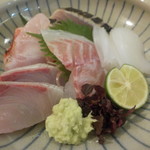 弘大Z - 造り五種盛合せ980円2人分