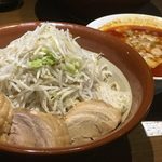 蒙麺 火の豚 - 