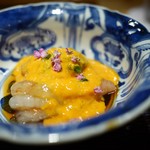 東麻布 天本 - 牡丹海老と海胆