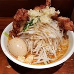 旨辛ラーメン 表裏 - 