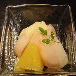 下町割烹とめだて - 桃とパインのカスタード