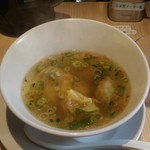 香港雲呑専門店 賢記 - 