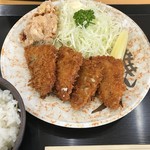 下町食堂中村橋 - アジフライ定食と唐揚げ一個追加