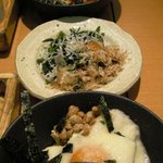 大戸屋   - 「オクラ納豆山芋」「群馬赤城のほうれん草お浸し」「ナムル盛り合わせ」