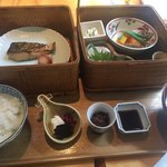 東山 - 籠盛り御膳