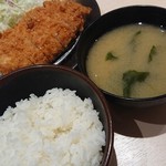 Matsunoya - ロースかつ定食(税込み530円)