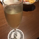 Honkaku rotisarichikinbaru sandabado - スパークリングワイン白