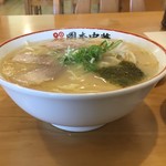 岡本中華 - 丼も可愛らしいです
昔ながらの形