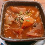 牛タン大衆酒場 べこたん - 牛すじどて煮込み 490円