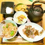 Cafe Restaurant Bの階段 - だし茶漬けランチ（930円） 