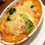 ベッキオラボ - 海老と野菜のトマトクリームグラタン