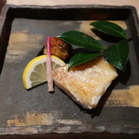 寿司 はせ川 心斎橋本店 - 焼き物(甘鯛・茄子）