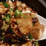 シーファン - 麻婆豆腐、リフトアップ。