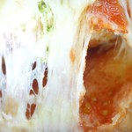 ドミノピザ - マルゲリータ
            チーズで中が見にくい・・・