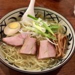 らあめん厨房 どる屋 - 冷鯛らーめん800円