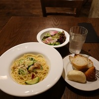 TOOTH TOOTH TOKYO - カジキマグロとズッキーニ、ブロッコリーのペペロンチーノ1,080円