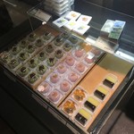 虎屋菓寮 - 上生菓子