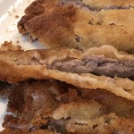 ホイリゲ葡萄舎 - ウィンナーシュニッツェル断面