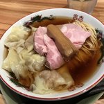 麺匠 いしかわや - ワンタン中華そば 醤油@¥850