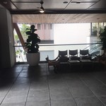 Hideout at the Laylow - 