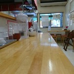 金田家 - 店内の様子