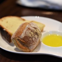 テストキッチンエイチ - 自家製パン