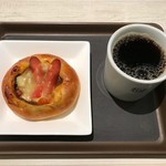 デリカフェ・キッチン - 惣菜パンとコーヒー