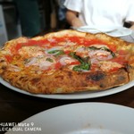 トラットリア エ ピッツェリア アミーチ - 