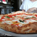 トラットリア エ ピッツェリア アミーチ - 