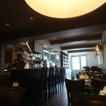 讃喫茶室 - 落ち着いた店内