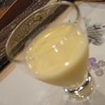 鮨西光 - 名物とうもろこしの冷製スープ