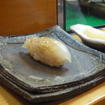 日本橋橘町　都寿司 - 平目昆布〆