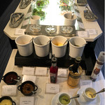 グラマラス・クロス - 