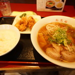 中華菜館 紅宝石 - 