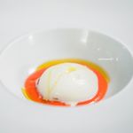 プリズマ - ブッラータチーズとトマトのスープ