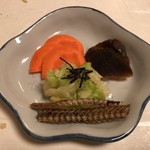 鰻はし本 - 骨せんべいとお漬物
