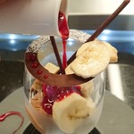 トシ・ヨロイヅカ 東京 - 