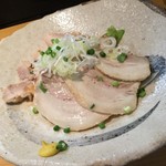 麺匠 清兵衛 - 麺匠 清兵衛　これが旨い！「つまみ(チャーシューと蒸し鶏の盛り合わせ)」500円