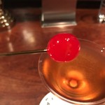 BAR オーパ - レッドチェリーリフト！